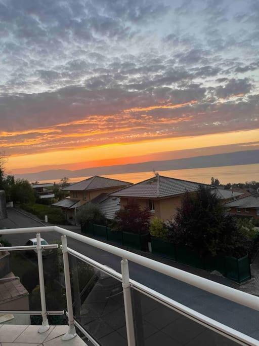 Magnifique Appart Renove Evian Duplex Vue Lac 8 Pers Kültér fotó